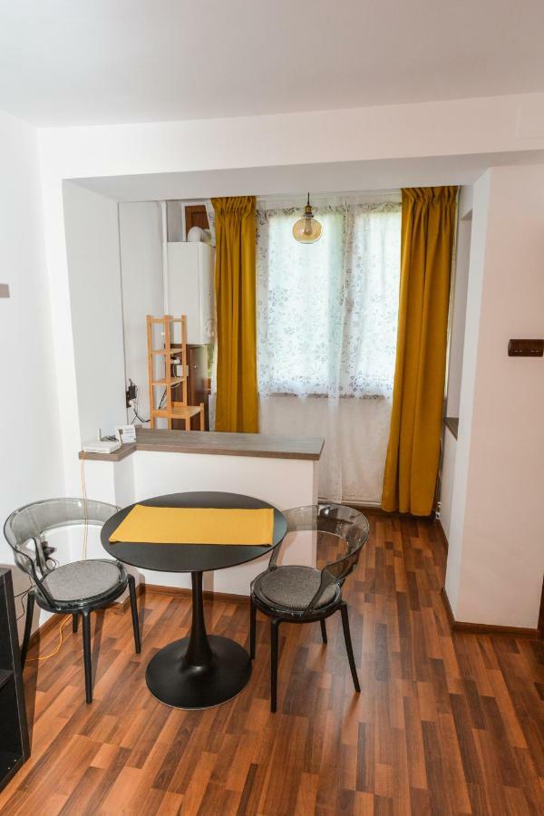 Gya Residence Braşov Exteriör bild
